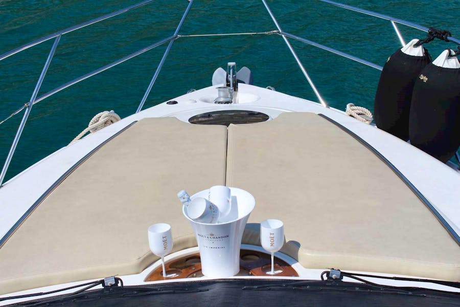 fairline-phantom-dubrovnik-yacht-charter-tours2.jpg